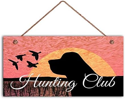 Innaper Hunting Club Sign, Labrador Retriever และ Ducks, เป็ดบินไปยัง Sunset, Rustic Decor, 6 x 12